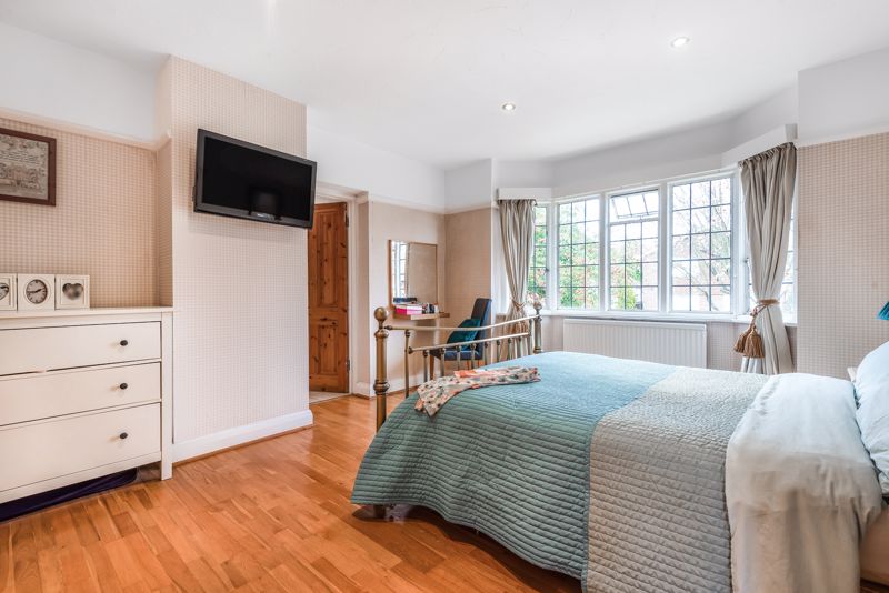 Master- click for photo gallery